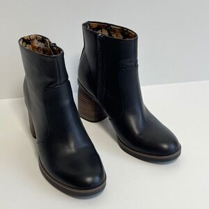 Korks Destiny Black Faux Leather Ankle Boots Side Zip Chunky Heel Womens Size 8